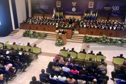 Video -  Gelar Doktor HC Bos Mayapada