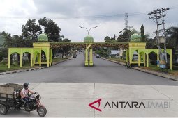 Batanghari kembangkan RTH di kawasan perkantoran