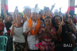 Cagub koster janjikan kesenian berbasis "banjar"