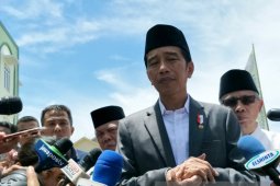 Donatur Bank Wakaf Mikro Diyakini Jokowi Banyak (Video)