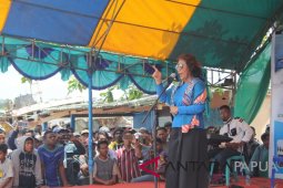 Menteri Kelautan janjikan 23 unit perahu untuk nelayan Kamoro