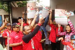 PDIP Instruksikan "Door to Door" Menangkan Gus Ipul-Puti