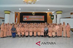 DWP Langkat Belajar Merangkai Bunga