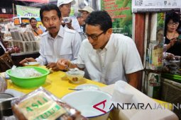 Sandiaga resmikan Taman Monas Barat