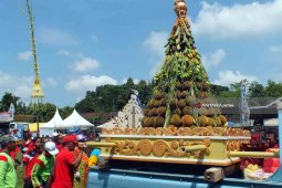 Festival dan Sedekah Bumi Durian Jember
