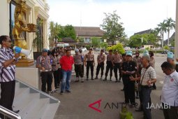 YLKI: banyak barang beredar tidak dengan sni