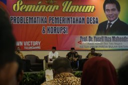 Yusril Ihza Hadiri Kampanye di Tulungagung