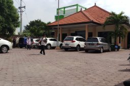 KPK Geledah Sejumlah Kantor Dinas Mojokerto