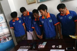 Gawat, penjual narkoba paket hemat sasar konsumen kelas bawah