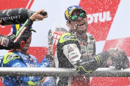 Crutchlow menangi Grand Prix Argentina