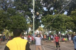 Gus Ipul Main Voli Nikkmati CFD di Jember