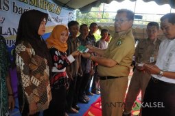 Pembagian Kartu Indonesia Sehat