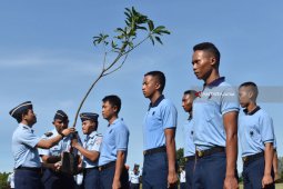 Pangkalan Udara Bersama Inka Hijaukan Lanud Iswahjudi