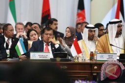 Grand Sheikh Agung Mesir tiba di Indonesia