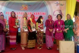 Bengkulu tingkatkan peran perempuan atasi kemiskinan