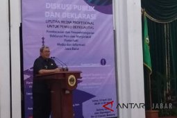 Aher: media berperan sukseskan pilkada serentak