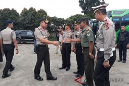 Kapolda Jabar tinjau arus mudik di Stasiun Bandung