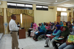 Dinkes sosialisasi penyakit tidak menular