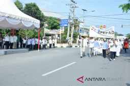 Walikota lepas pawai taqruf MTQ ke 50 dan FSN ke 13