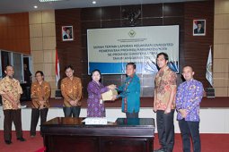 Labusel serahkan LKPD ke BPK