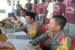Dua Penjudi Online Tertangkap Polisi