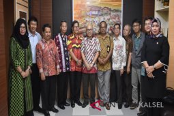 ULM Rector Expects Follow-up of Embassy Official Visit