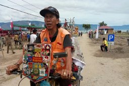 Pengeliling kagumi Indonesia Danau Toba