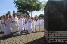 Anak TK Di HST Dilatih Manasik Haji