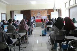Menjawab tantangan teknologi, mahasiswa vokasi IPB perkuat penguasaan IT