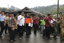 Presiden: pemerintah berikan bantuan sewa rumah kepada korban gempa Banjarnegara
