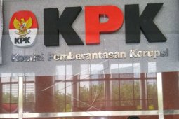 KPK Panggil Dua Skasi Kasus Bupati Mojokerto
