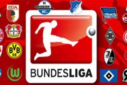 Penalti diberikan ke Mainz 05 setelah pemain meninggalkan lapangan