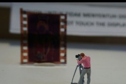 Fotografi unik melalui objek figur mini