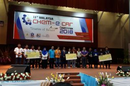 Mobil "Spektronics" ITS Raih Dua Penghargaan di Malaysia