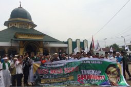 Bupati Labuhanbatu siap dicopot PDIP untuk bela agama
