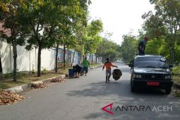 Warga Kota Baru gotong royong sambut ramadhan