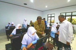 6.356 siswa SMP di Ambon ikut UN