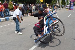Perpustakaan Keliling Becak