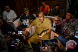 Tiga tersangka suap bupati Bandung Barat ditahan