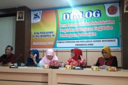 Pusat Gender LPPM Unja gelar dialog perempuan