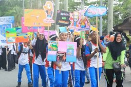 Pelajar perbatasan Sanggau Ledo gelar festival literasi