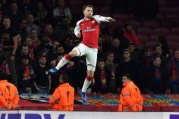Arsenal gulung CSKA Moskow 4-1