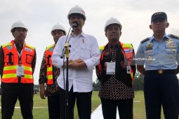 Urusan Elektabilitas Keinginan Jokowi tak Recoki Kerjanya (Video)