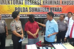 Plt Kabid Pelayanan Perizinan Padang Sidimpuan tersangka