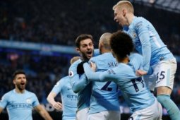 Manchester City gulung Everton 3-1