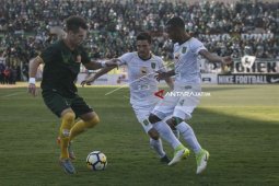 Persebaya Tanpa Duo Impor Jamu Sriwijaya FC