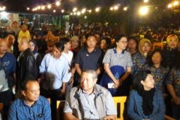 SBY nikmati angkringan di Yogyakarta