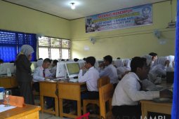 2.562 siswa SLTP Batanghari ikuti UNBK (video)