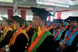Wakil Bupati Muarojambi raih gelar magister agribisnis