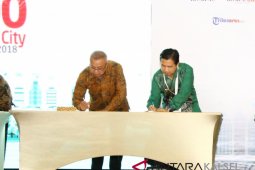 Wali Kota Ibnu Sina Teken MoU Gerakan Smart City